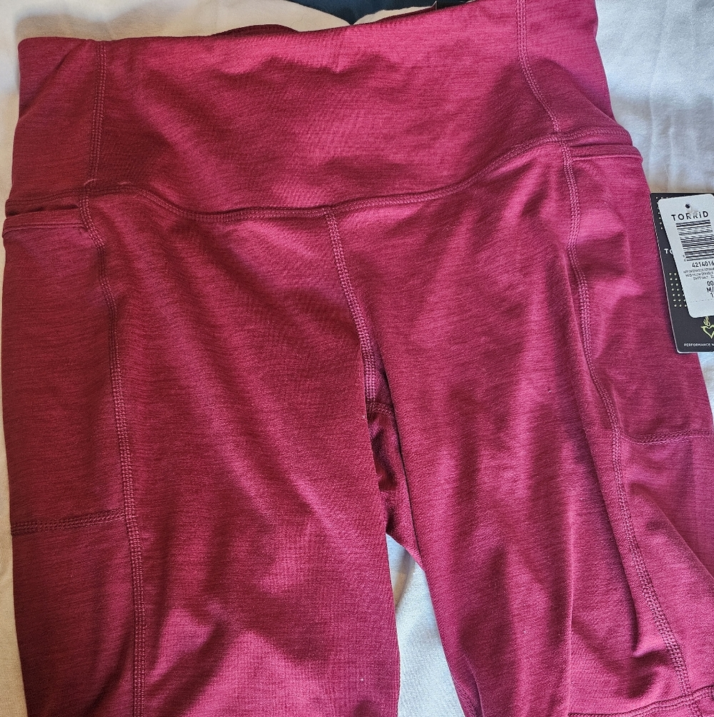 Brand New Torrid Women's Fuchsia Bike Shorts
